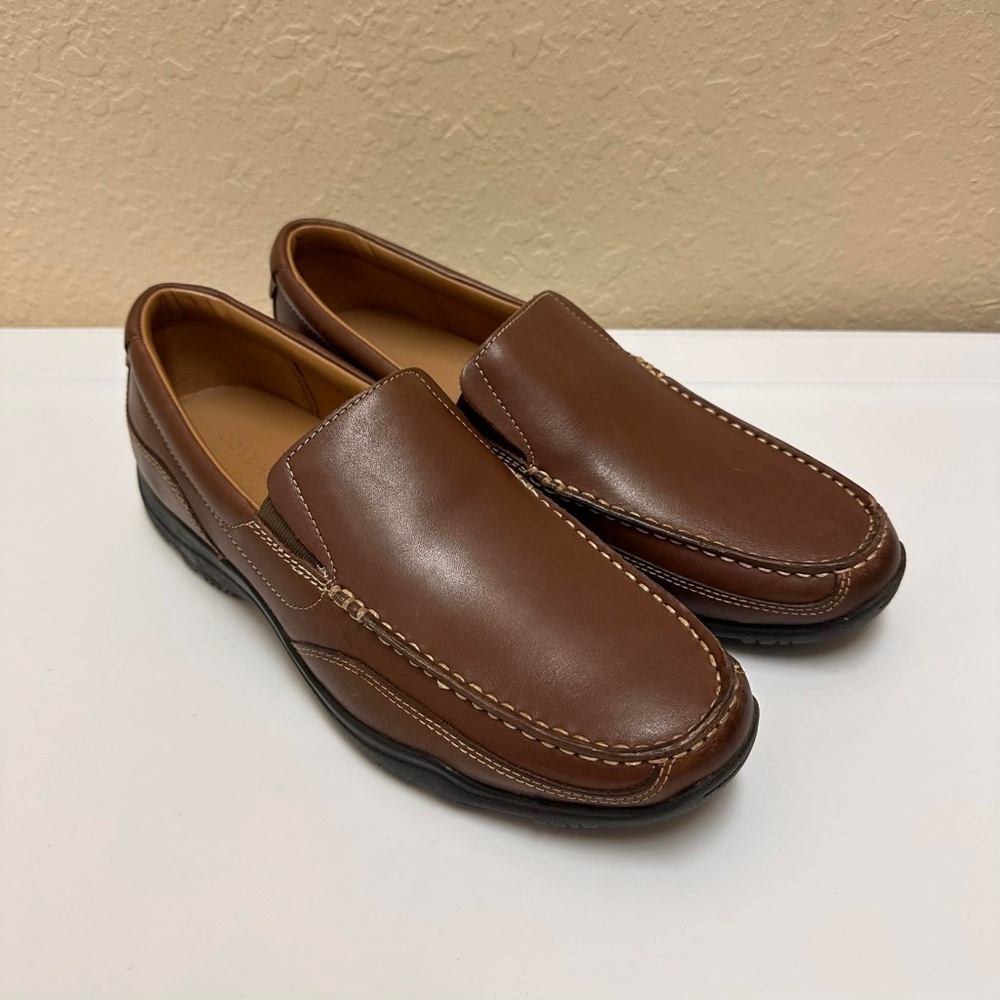 Cole Haan Men’s C20244 Brown Leather Venetian Loafers Slip On Shoes Size 9M NWOB
